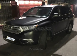 Toyota Highlander 2012 года