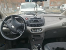 Nissan Almera Tino 2002 года