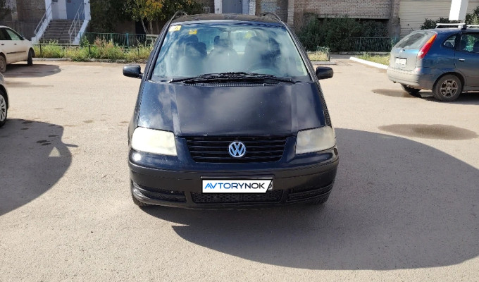 Volkswagen Sharan 2000 года