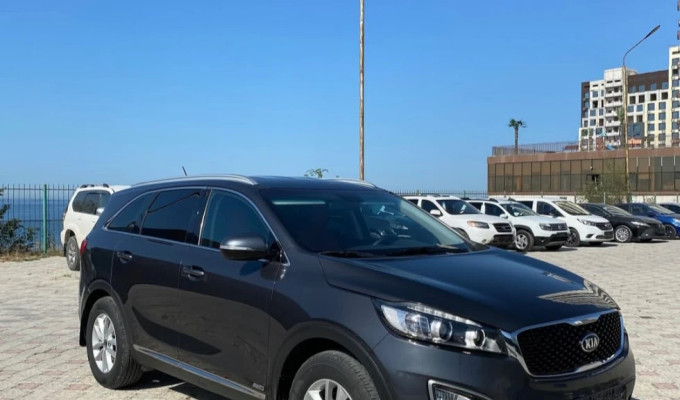 Kia Sorento 2017 года