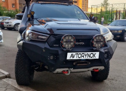 Toyota Hilux 2022 года