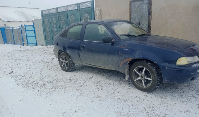Daewoo Nexia 1995 года