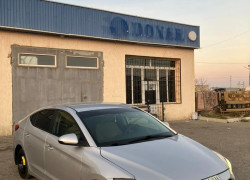 Hyundai Elantra 2017 года
