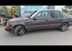 Mercedes-Benz E-Класс 1992 года