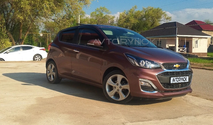 Chevrolet Spark 2021 года