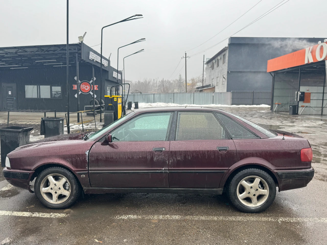 Audi 80, 1992