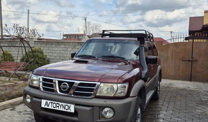 Nissan Patrol 2003 года