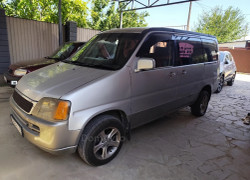 Honda Stepwgn 1997 года