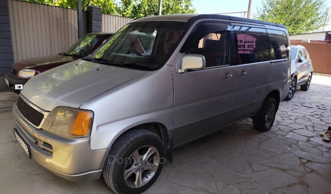 Honda Stepwgn 1997 года