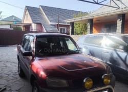 Toyota RAV4 1995 года