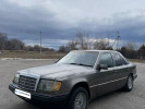 Mercedes-Benz E-Класс 1993 года