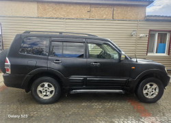 Mitsubishi Pajero 2000 года