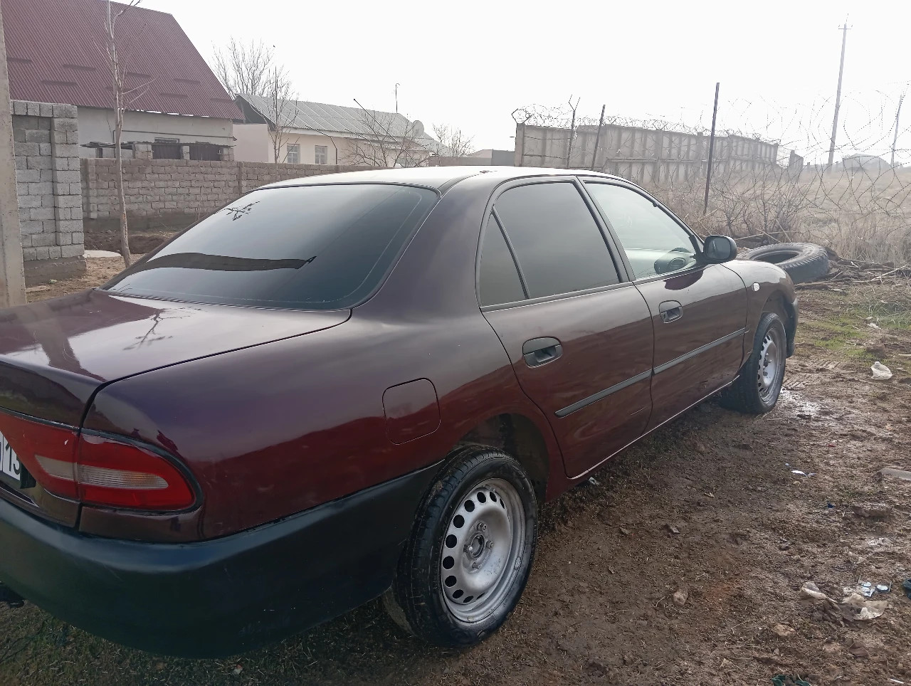 Mitsubishi Galant, 1995