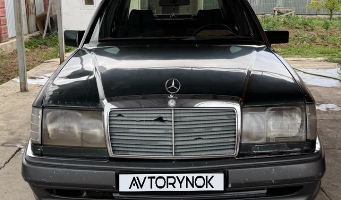 Mercedes-Benz E-Класс 1987 года