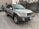 Toyota RAV4 2001 года