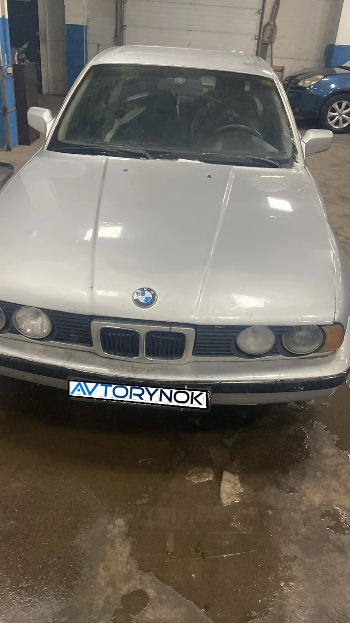 BMW 5 Series, 1990
