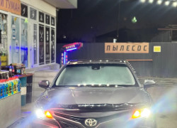 Toyota Camry 2021 года