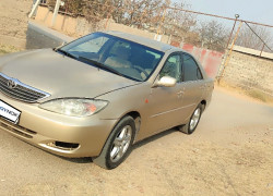 Toyota Camry 2003 года