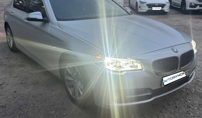 BMW 5 серия 2015 года