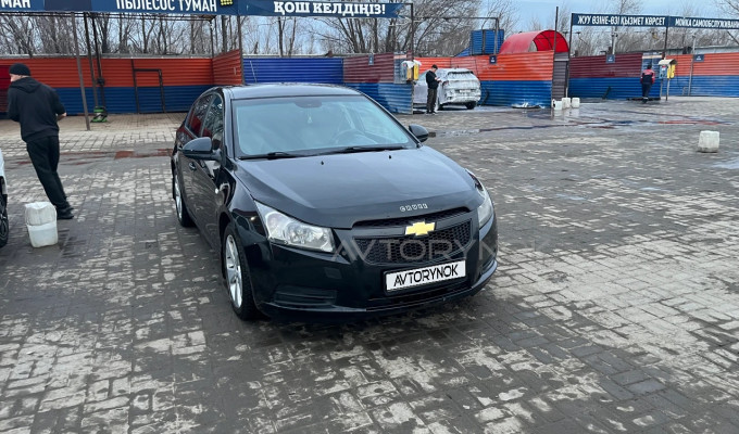 Chevrolet Cruze 2012 года
