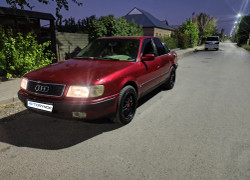 Audi 100 1993 года