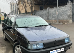 Volkswagen Passat 1992 года