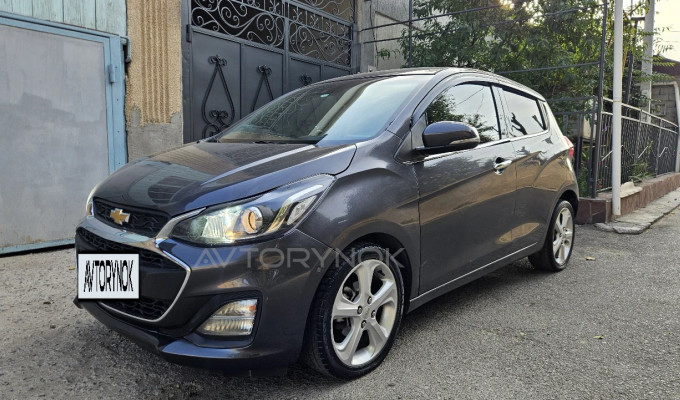 Chevrolet Spark 2018 года