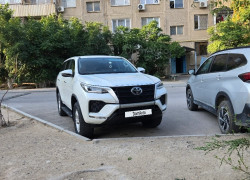 Toyota Fortuner 2021 года