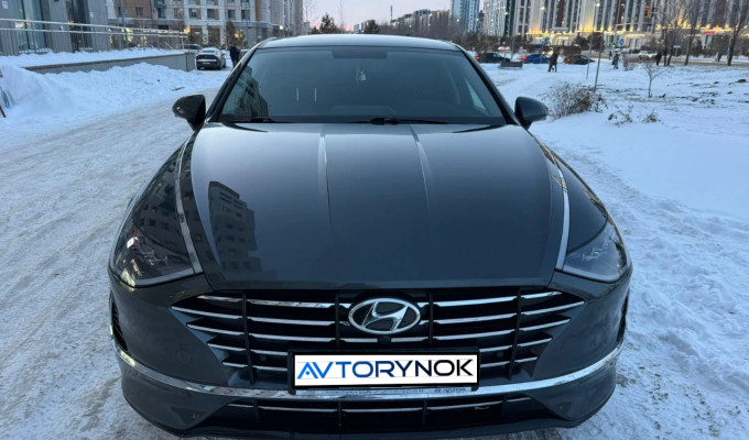 Hyundai Sonata 2022 года