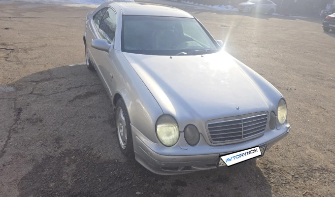 Mercedes-Benz CLK-Класс 1998 года