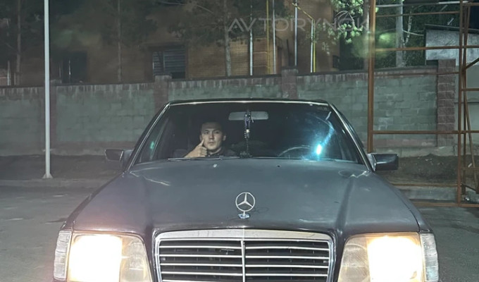 Mercedes-Benz E-Класс 1994 года