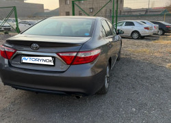 Toyota Camry 2015 года