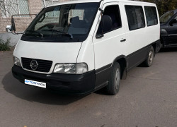 SsangYong Istana 2001 года