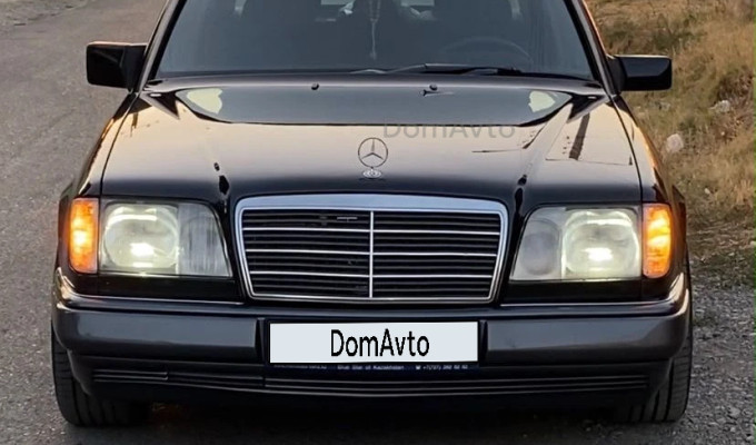 Mercedes-Benz E-Класс 1994 года