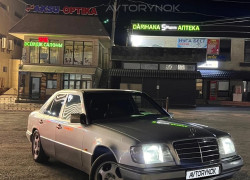 Mercedes-Benz E-Класс 1995 года