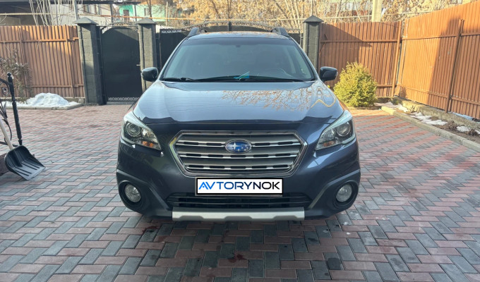 Subaru Outback 2016 года