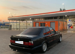BMW 5 серия 1993 года