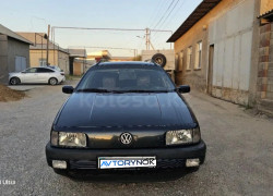 Volkswagen Passat 1993 года