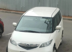 Honda Elysion 2007 года