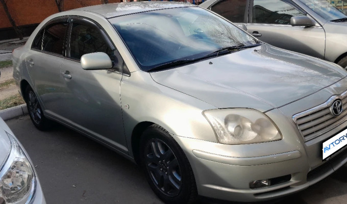 Toyota Avensis 2006 года