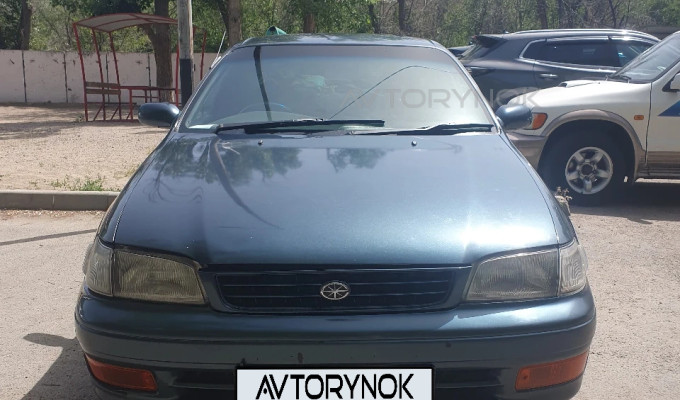 Toyota Carina E 1994 года
