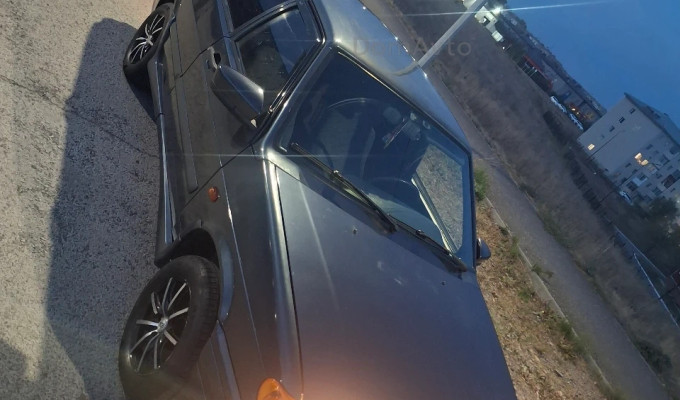 ВАЗ (Lada) 2115 2012 года
