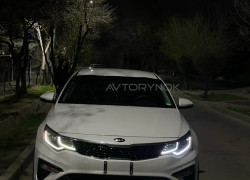 Kia Optima 2019 года