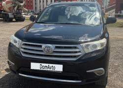 Toyota Highlander 2012 года