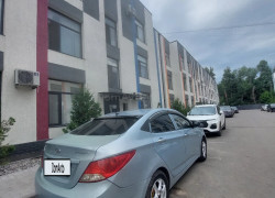 Hyundai Accent 2012 года