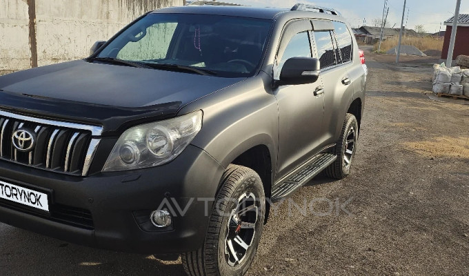 Toyota Land Cruiser Prado 2012 года