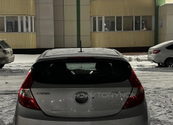 Hyundai Accent 2012 года