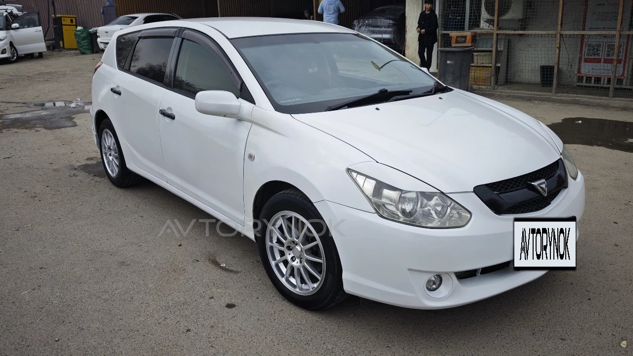 Toyota Caldina, 2004