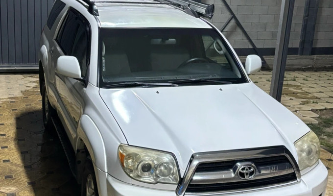 Toyota 4Runner 2007 года
