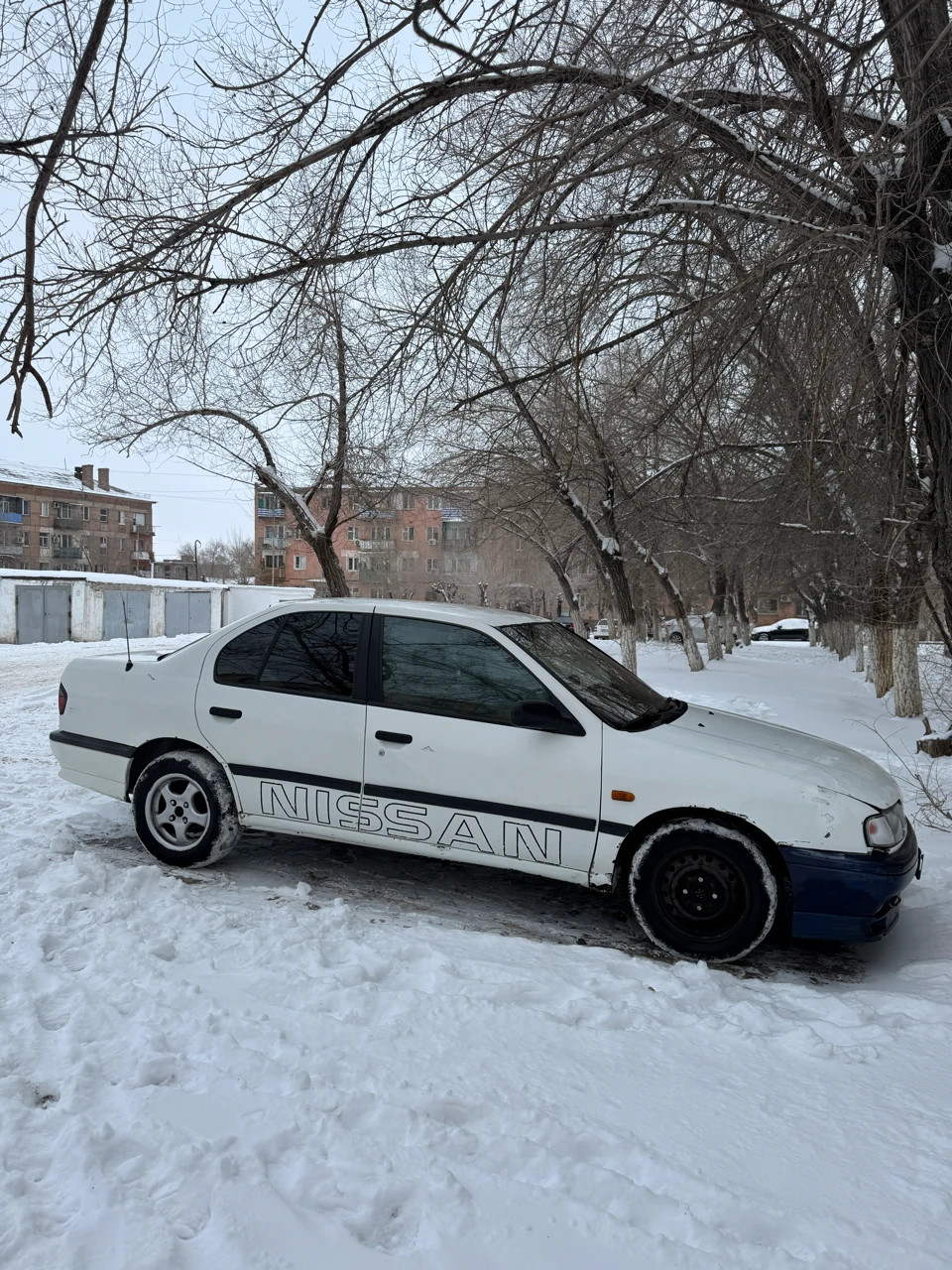 Nissan Primera, 1995